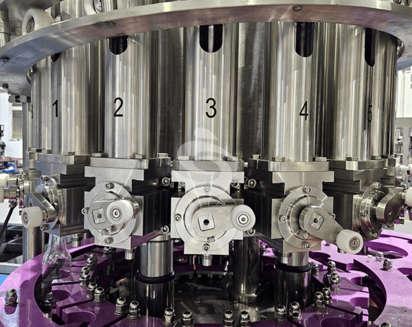 RCGF24-24-8 Fully Automatic 300-1000ml Plastic Bottle 8000-10000/BPH Juice Filling Machine - Image 4