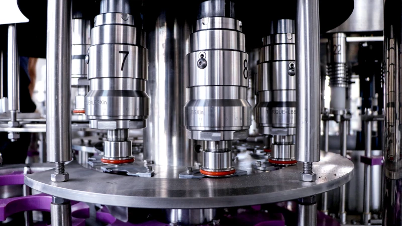 CAPPING HEADS